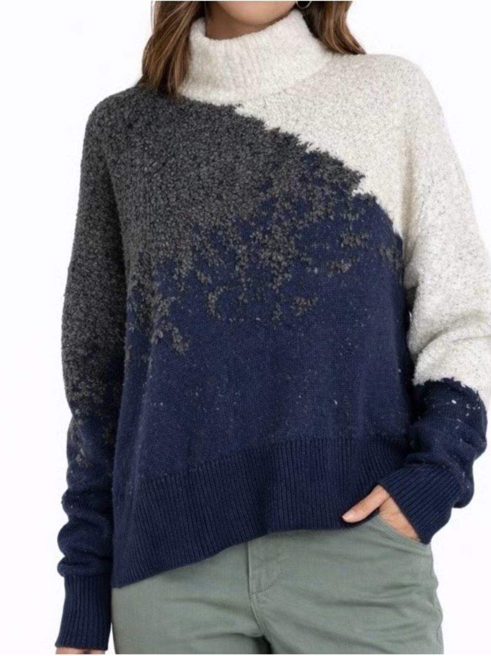 Lululemon Ombre Knit Textured Turtleneck Sweater M oversized off white Blue Grey